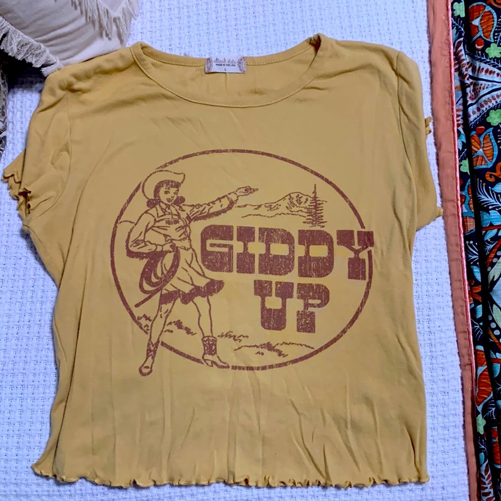 Mustard yellow Giddy Up Altrd state crop top. Worn once!